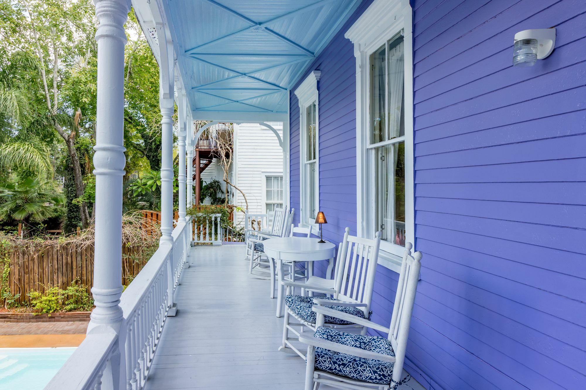 Amethyst Garden Bed & Breakfast Savannah Exterior photo